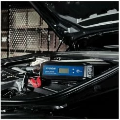 SMART Car Battery Charger Hyundai HYSC-4000M 4 Amp 6v / 12v -Hyundai Sales Shop 52723840 4
